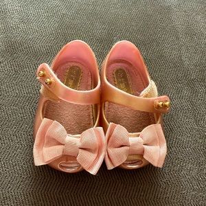 My first mini Melissa pink bow jellies